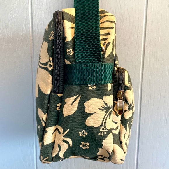 Crossbody Bag by Pacific Isles - Picture 5 of 10